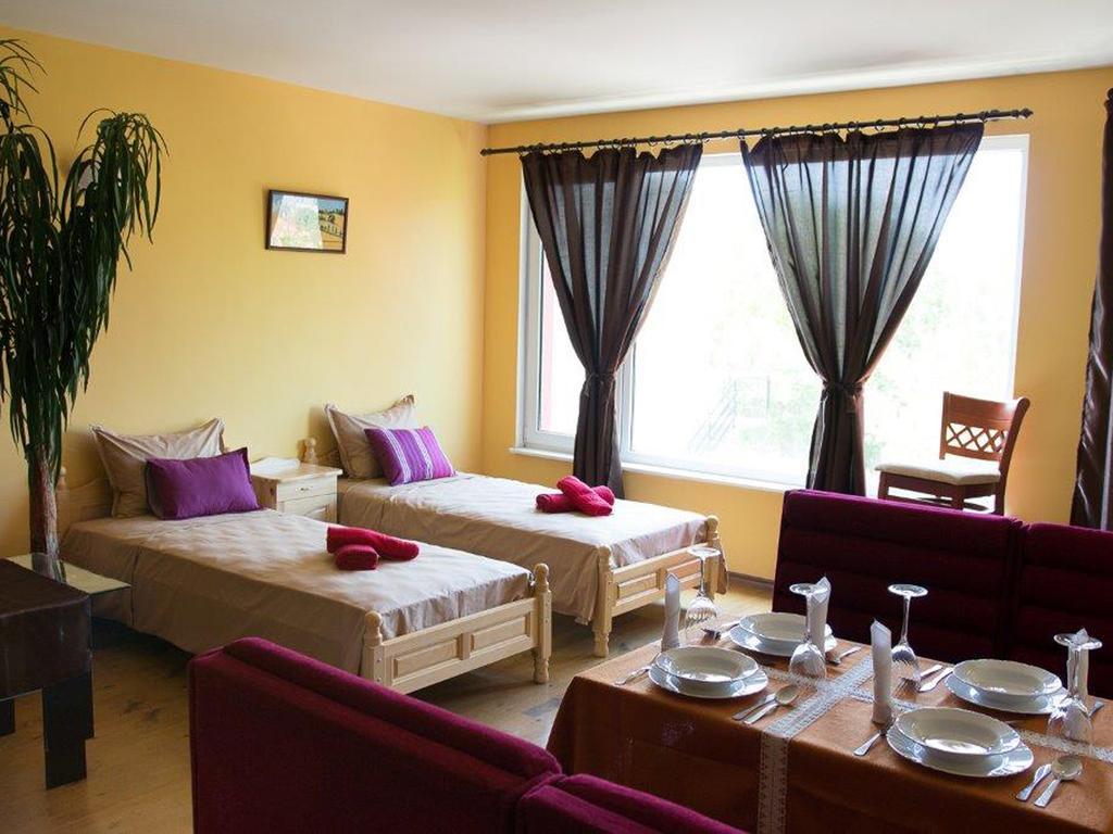 Villa Sunny Hill Fish Fish الغرفة الصورة